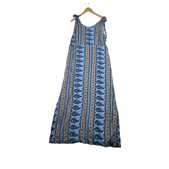 Faithfull the Brand Dresses & Skirts - Faithfull the Brand Paisley Print‎ Maxi Dress sz M Blue